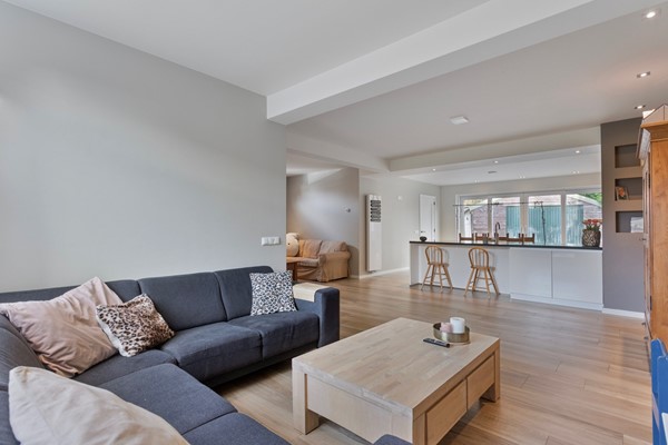 Medium property photo - Burgemeester van Ginnekenstraat 11, 6021 AH Budel